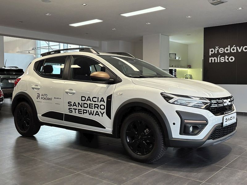 Dacia Sandero (2025) Stepway Extreme Eco-G 100 - fotka 6 z 10