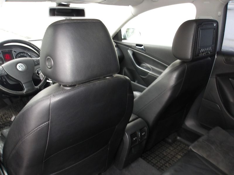 Volkswagen Passat 2,0TDi 125kW Na OPRAVU !!! - fotka 20 z 29