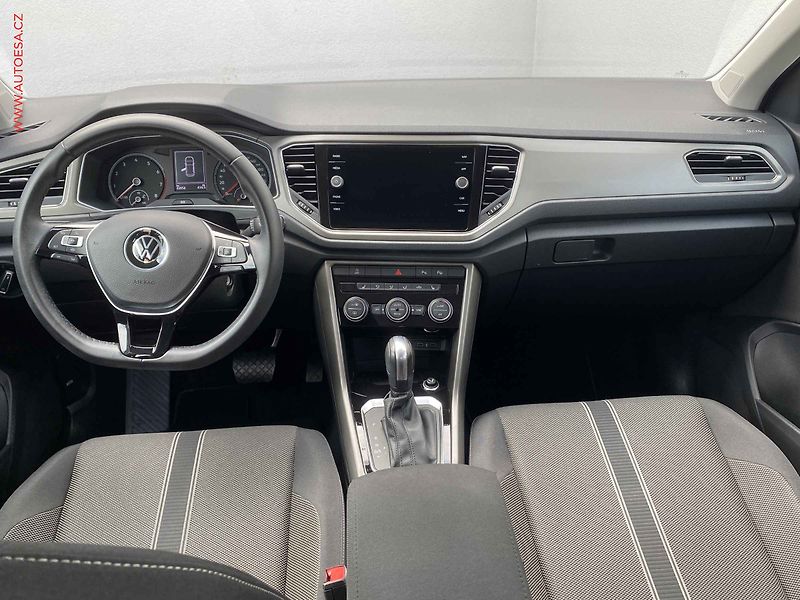 Volkswagen T-Roc (2021) 1.5 TSi, Comfortline, DSG - fotka 8 z 17