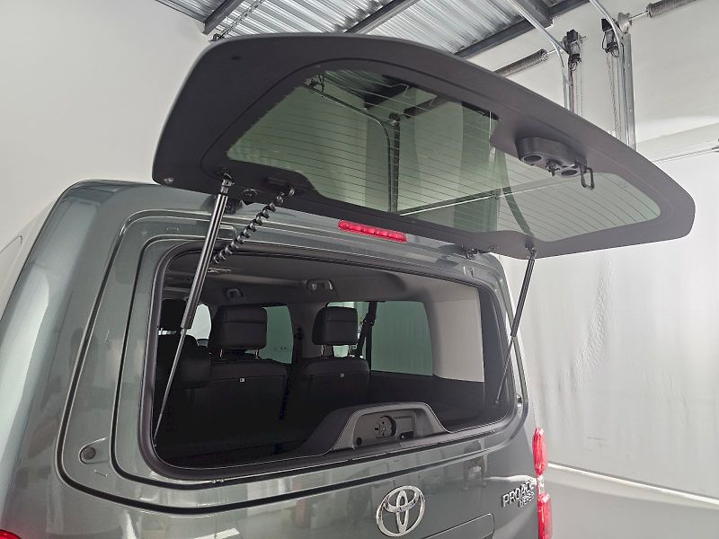 Toyota ProAce City Verso (2025) Proace Verso VIP L2 Webasto - fotka 27 z 28
