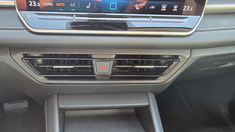 Volkswagen Tayron (2025) 1.5 eTSI 110kW DSG7 záruka TZ - fotka 32 z 37