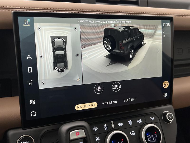 Land Rover Defender 110 D350 X-DYNAMIC REZERVACE - fotka 37 z 51