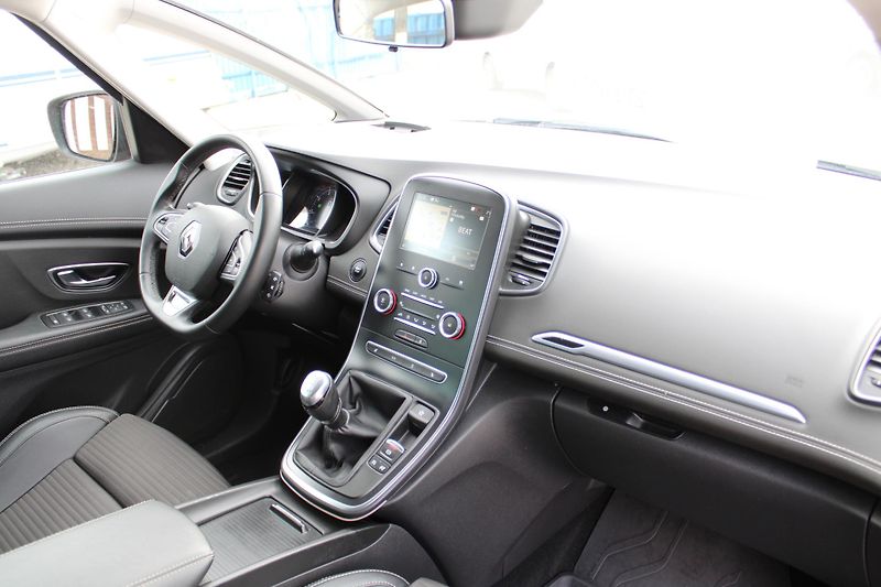 Renault Scénic (2020) 1,3Tce LED KLIMA NAVI KŮŽE ALU - fotka 14 z 16
