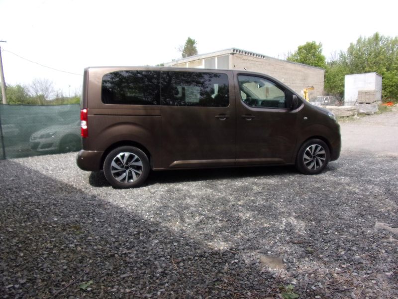 Citroën SpaceTourer (2017) 2.0HDi130kW AUTOMAT 2xKOLA 8M  - fotka 4 z 26