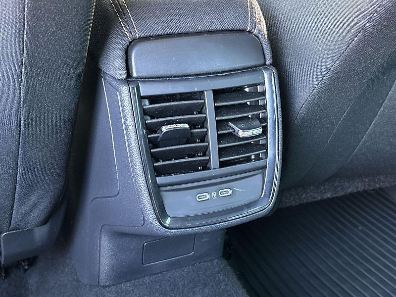 Škoda Scala (2022) 1.5 TSI Style - fotka 26 z 30