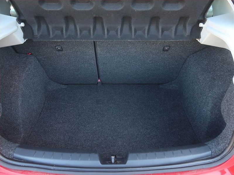 Seat Ibiza (2013) 1.2 12V, Serv.kniha, Tempomat - fotka 13 z 16