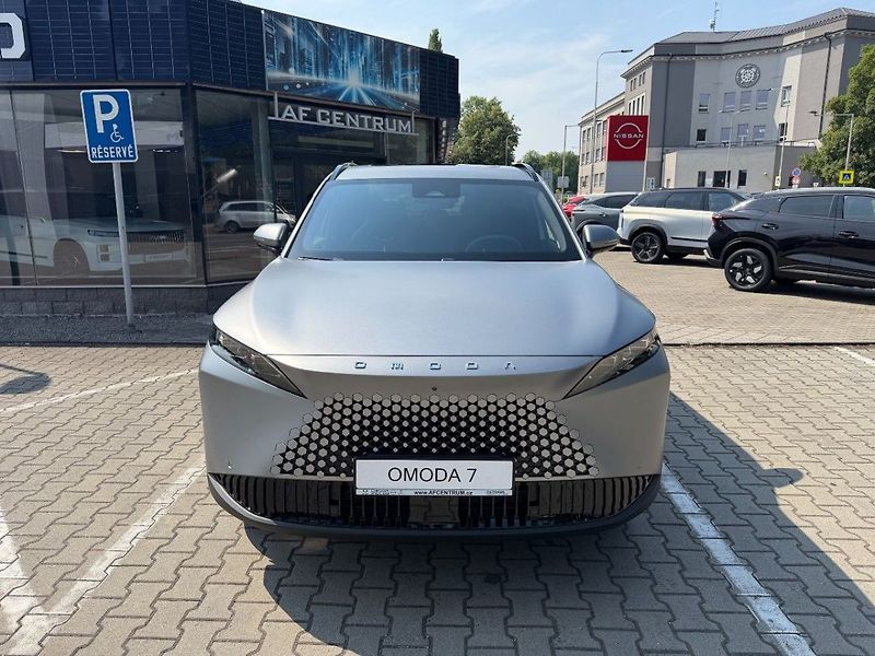 Omoda 7 1.5 Luxury, PHEV, AT, ZADÁNO - fotka 2 z 34