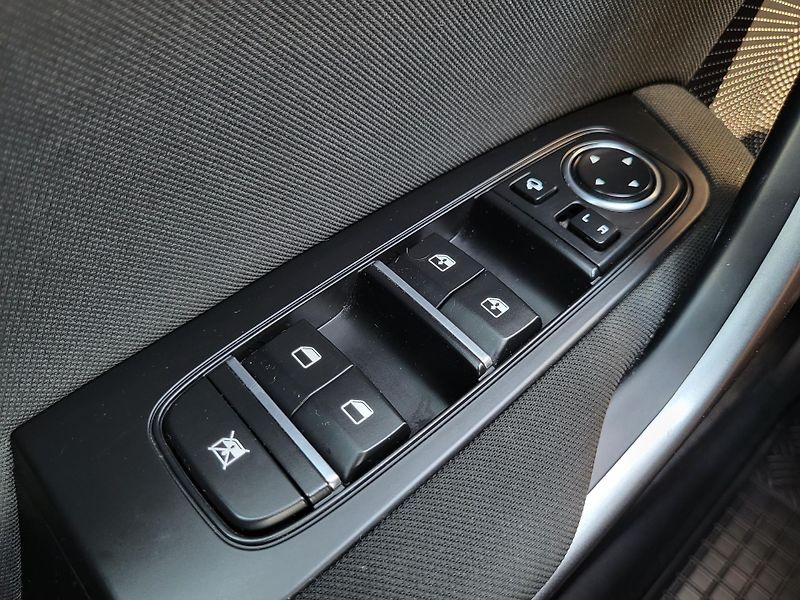 Kia Ceed 1.5 T-GDI 118kW Top SW *ČR - fotka 20 z 49