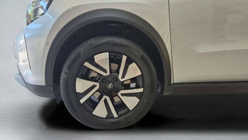 Opel Frontera (2026) GS Hybrid 1.2 TURBO (81kW/110k - fotka 39 z 39
