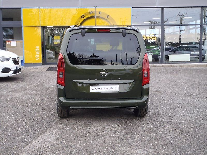 Opel Combo Life Elegance Plus 1.5 CDTI - fotka 7 z 29