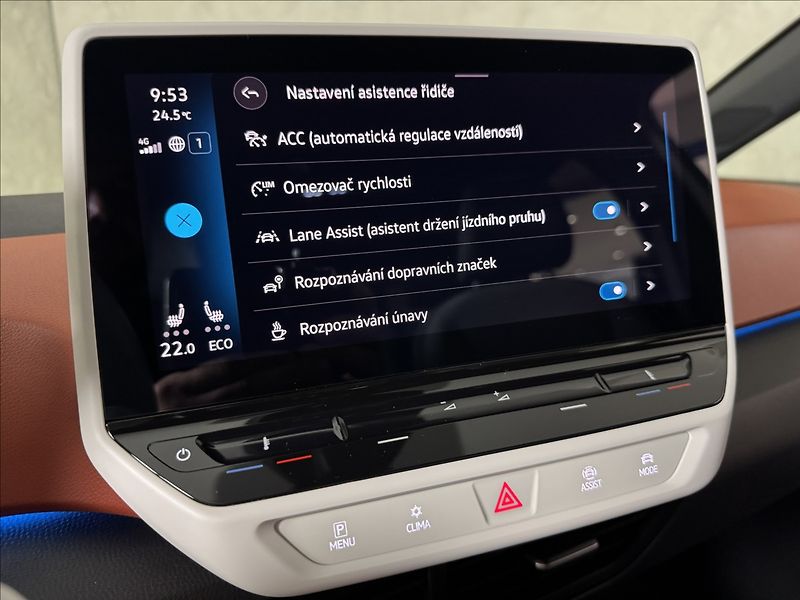 Volkswagen ID.3 Pro 1st Edition IQ Light ACC - fotka 27 z 49