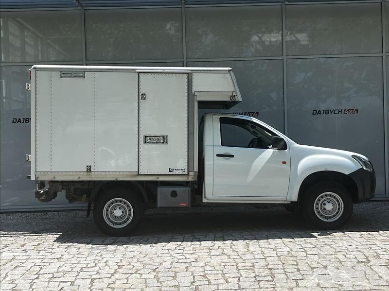 Isuzu D-Max 1,9 SC skříň  6 M/T L 4x4 - fotka 4 z 31