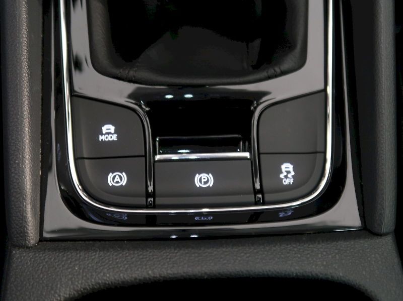 Škoda Karoq (2022) STYLE 1.5TSI 110KW TAŽNÉ - fotka 35 z 44