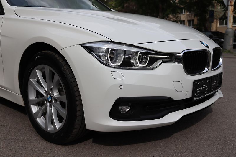BMW Řada 3 318D TOURING F31 110kW - fotka 6 z 50