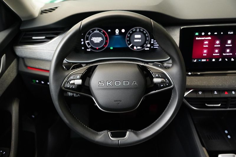 Škoda Octavia - fotka 13 z 22