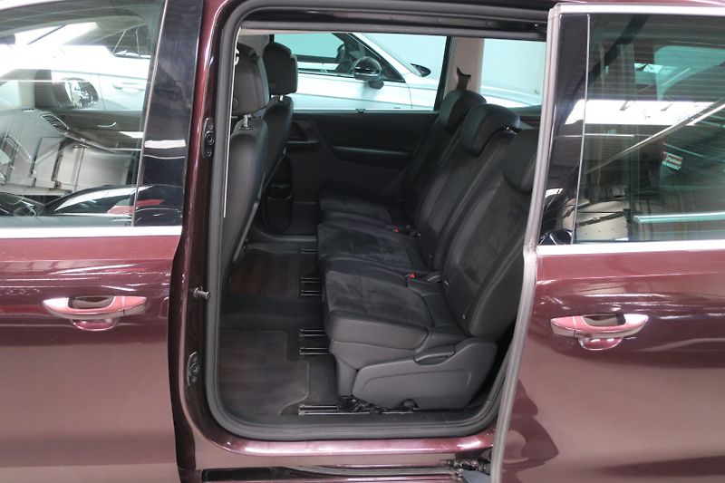 Volkswagen Sharan (2016) 2.0 TDI 135kW 4M Highline DSG - fotka 35 z 50