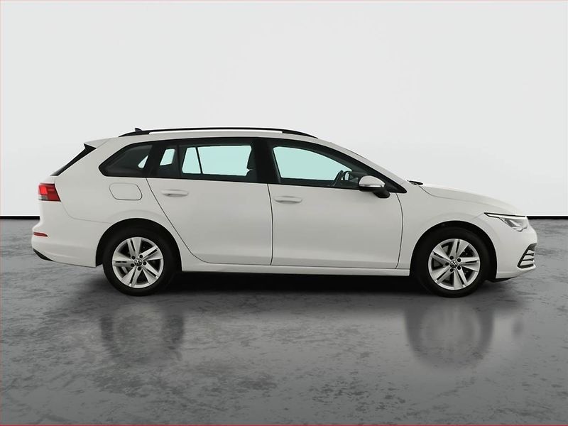 Volkswagen Golf (2021) Life 2.0 TDI, ČR,1.maj - fotka 6 z 20
