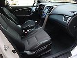Hyundai i30 (2014) 1.6 CRDi, nová STK, udržované - náhled 9