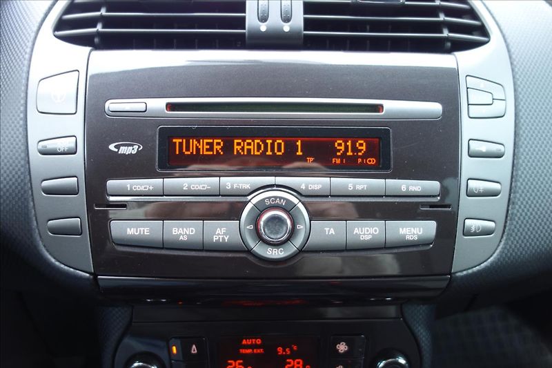 Fiat Bravo 1,6 JTD,ČR,SERVIS.KN.,EMOTION. - fotka 21 z 35