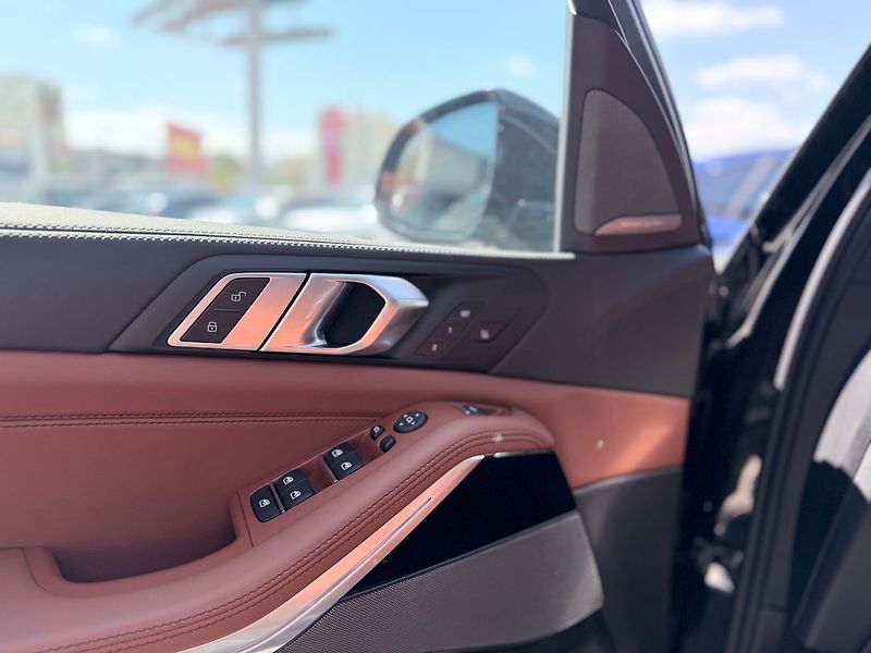 BMW X5 30xd Vzduch Ventilace Tažné - fotka 17 z 19