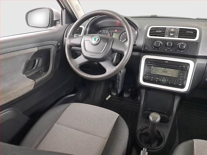 Škoda Fabia (2009) 1.2, nová STK, jezdí výborně - fotka 7 z 15