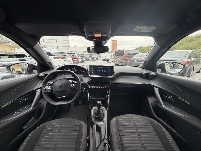 Peugeot 2008 (2025) ACTIVE PureTech 100k MAN6 - fotka 17 z 32