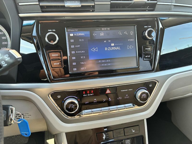 SsangYong Korando 1.5 Turbo GDI 120kW AT Style+ - fotka 16 z 20