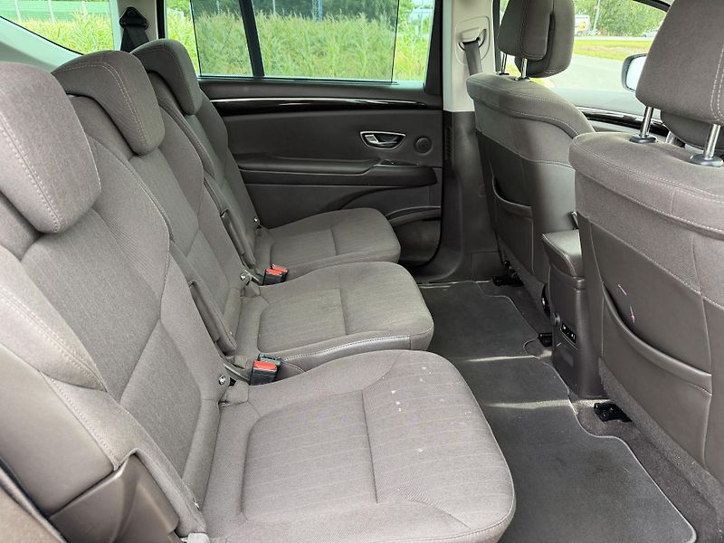 Renault Espace 1.6 DCI 7MÍST LED NAVI 2X KOLA - fotka 35 z 47