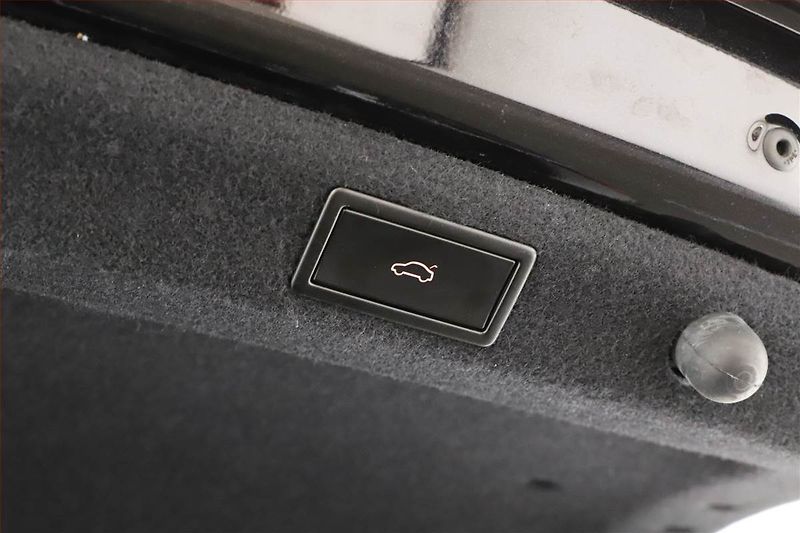 Škoda Superb (2020) Style 2.0 TDI - fotka 18 z 18