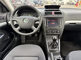 Škoda Octavia 1.6 75kW - náhled 10