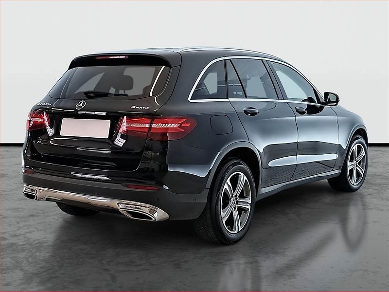 Mercedes-Benz GLC (2017) 220 d 4MATIC - fotka 5 z 23