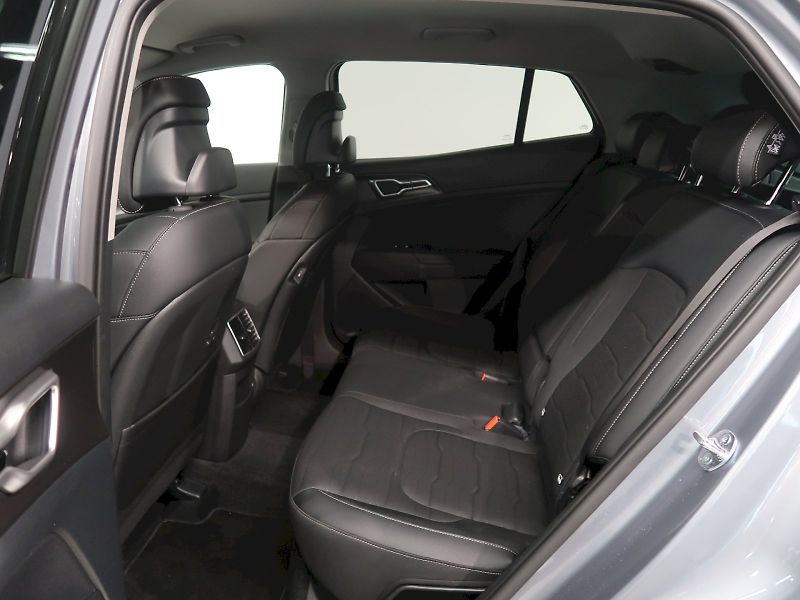 Kia Sportage (2025) TOP 1.6T-GDI DCT 110KW - fotka 15 z 34