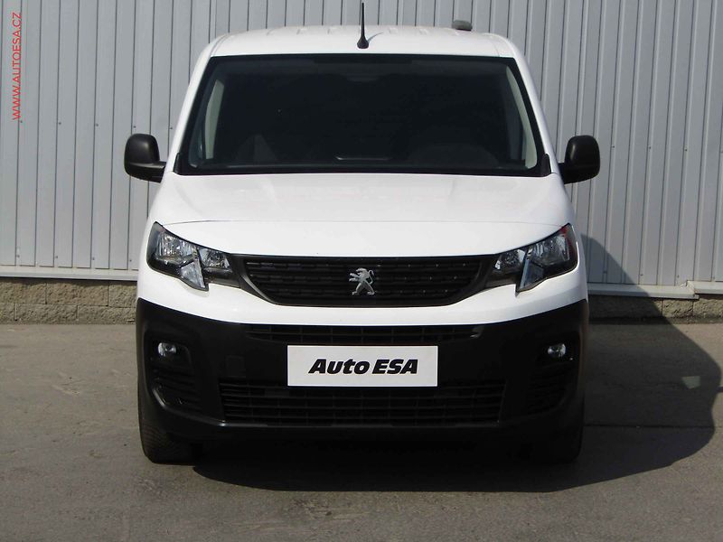 Peugeot Partner (2021) 1.5HDi MAXi DÍLNA, AC, 96kW - fotka 2 z 20