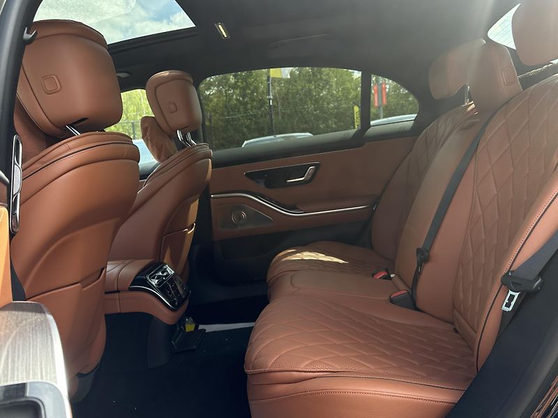 Mercedes-Benz Třídy S (2021) Mercedes-Benz S 350 2021 - fotka 16 z 22