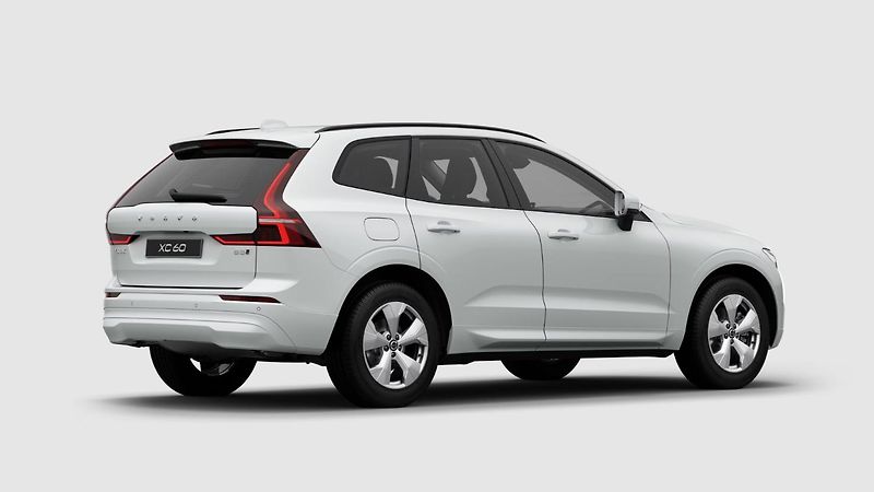 Volvo XC60 (2026) B5 AWD CORE AUT - fotka 15 z 19