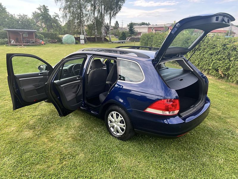Volkswagen Golf 1.4TSI 90KW,DSG,DIGI,TEMPOMAT - fotka 26 z 45