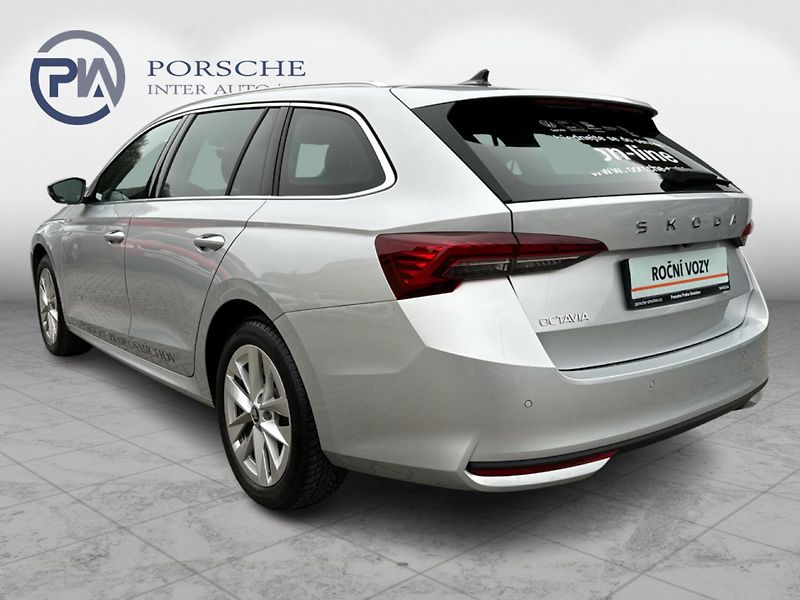 Škoda Octavia IV FL Combi Top Selection 2.0 - fotka 4 z 24