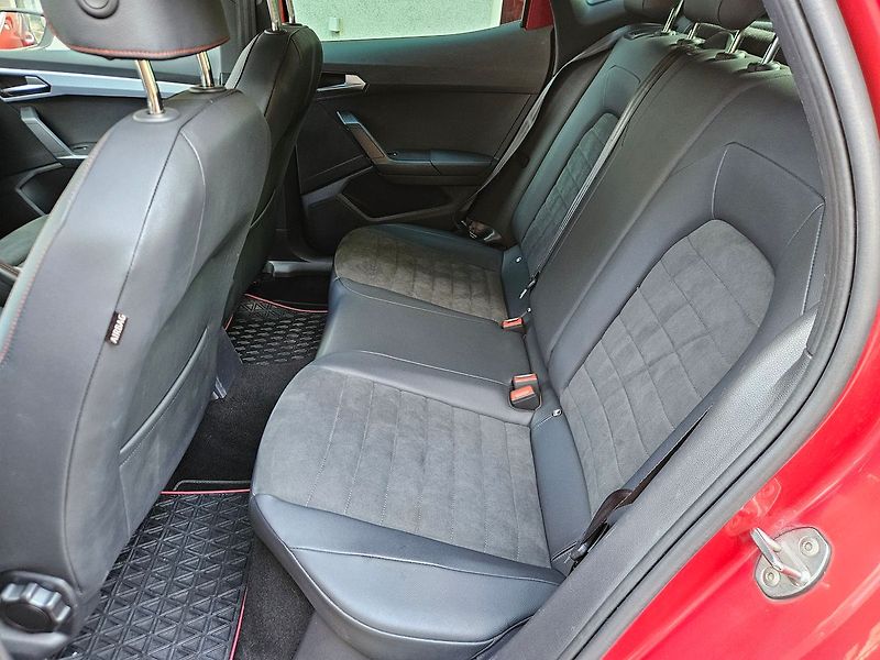 Seat Arona 1,0 TSI 81kW, FR, 1.maj., ČR - fotka 29 z 33