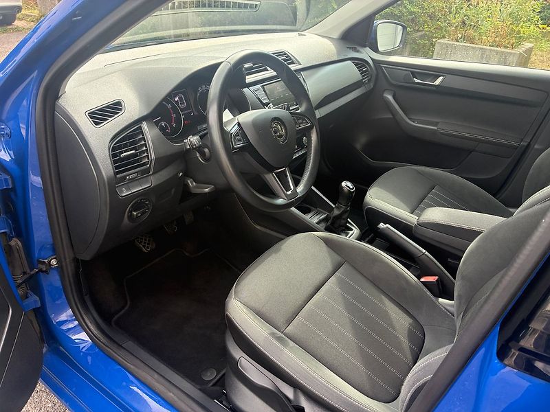 Škoda Fabia 1.0 TSi 81 kW STYLE-LED-KAMERA - fotka 10 z 29