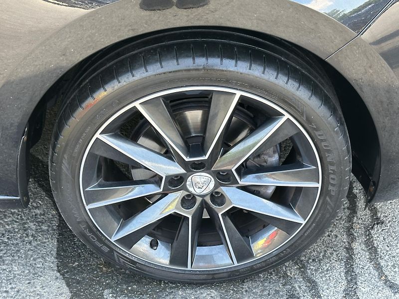 Škoda Rapid (2015) 1.2TSI/77kW *1.Maj. * PANORAMA - fotka 30 z 31