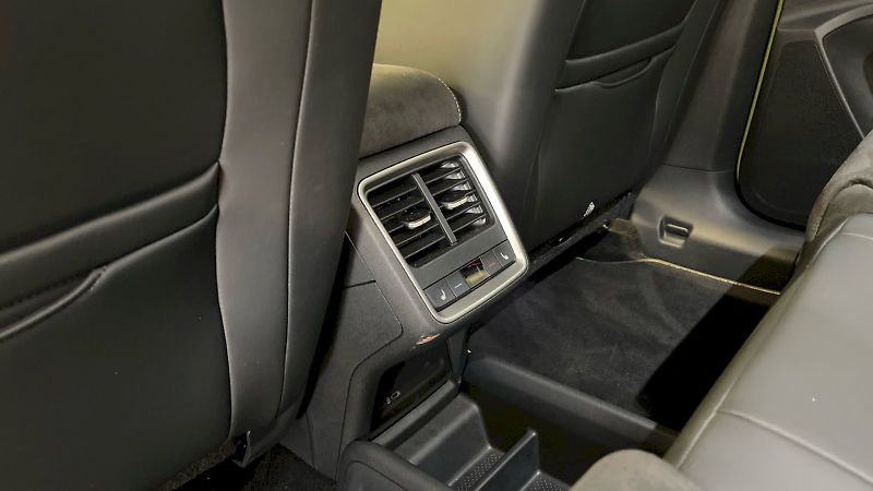 Škoda Enyaq (2025) RS 250kW 4x4 - fotka 23 z 36