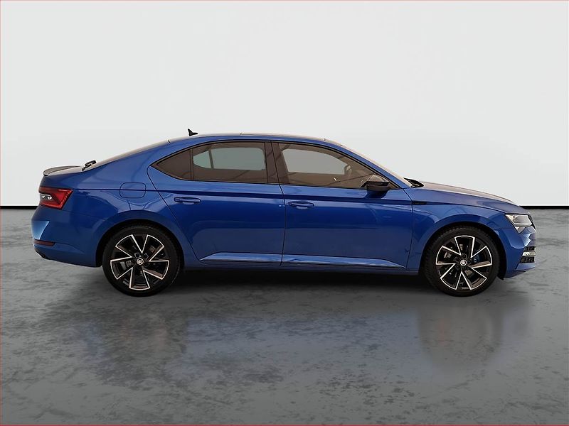 Škoda Superb (2022) Sportline 2.0 TDI - fotka 6 z 24