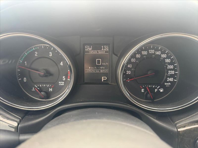 Jeep Grand Cherokee 3,0 CRD, Webasto - fotka 13 z 19