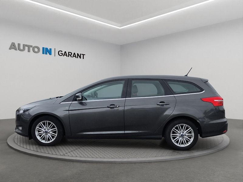 Ford Focus (2017) TREND 1.0 92 kW, ČR, Winter Sa - fotka 14 z 19