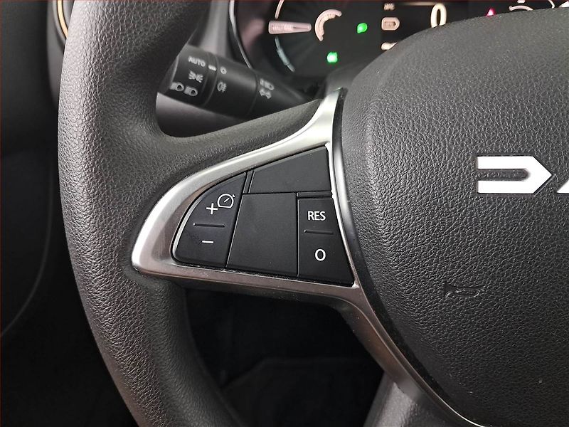 Dacia Spring (2024) Extreme Electric 65 (27 kWh) - fotka 18 z 24