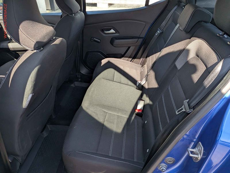 Dacia Sandero (2021) 1.0i, 1.maj,ČR, AC, park - fotka 10 z 16