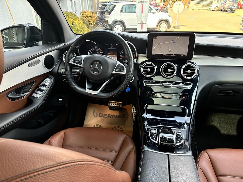 Mercedes-Benz GLC 43-AMG3.0-V6 270kW REZERVACE - fotka 16 z 36