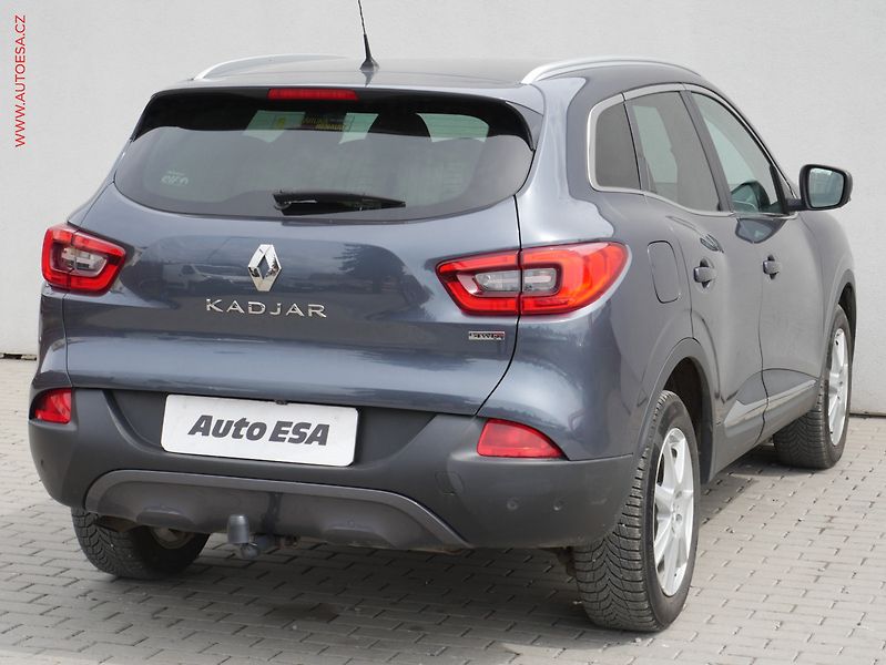 Renault Kadjar (2015) 1.6 dCi 4x4, ČR, AC, TZ, navi - fotka 4 z 18