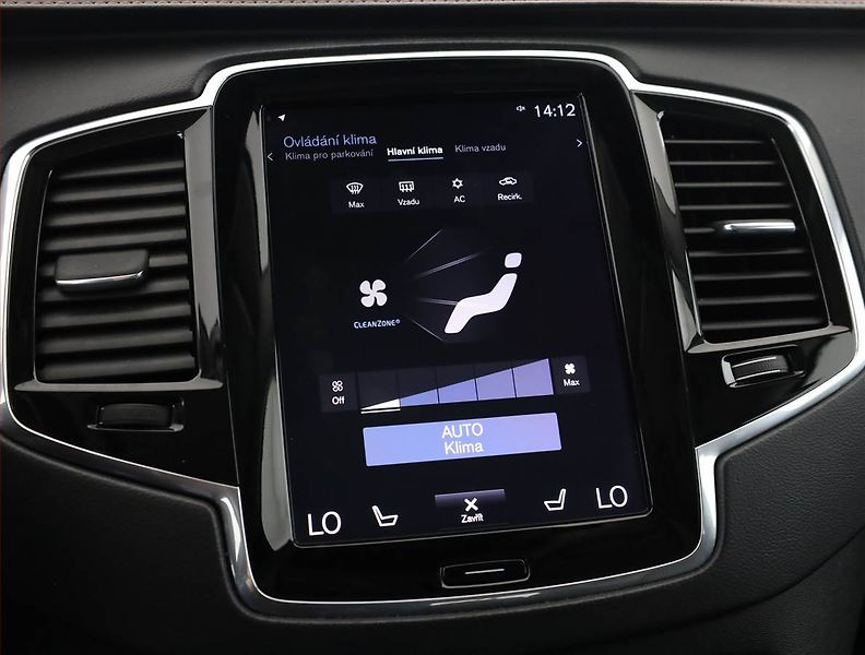 Volvo XC90 (2019) T6 AWD - fotka 16 z 21