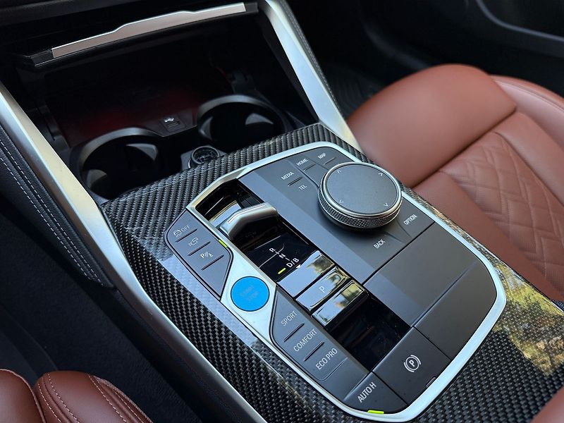 BMW Ostatní M50 HUD / H&K / Laser Light - fotka 29 z 43
